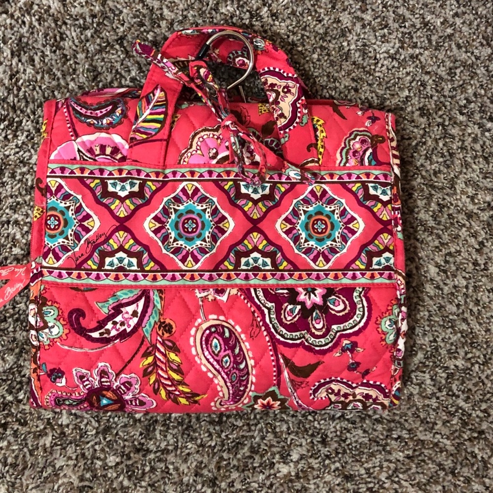 Vera Bradley travel organizer